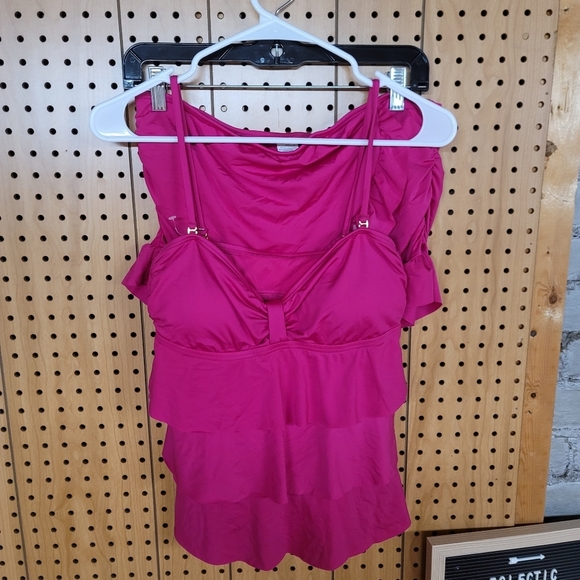 Kenneth Cole Other - Kenneth Cole Two Piece Pink Swimsuit NWT Medium